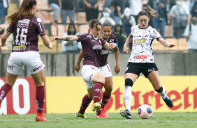 Zanotti no duelo entre Corinthians e Ferroviria, pela semifinal do Paulista Feminino
