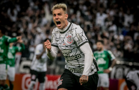 Rger Guedes foi o autor do gol da vitria do Corinthians sobre a Chapecoense, pelo Brasileiro