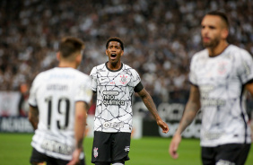 Gil no jogo entre Corinthians e Chapecoense, pelo Brasileiro, na Neo Qumica Arena