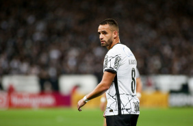 Renato Augusto no jogo entre Corinthians e Chapecoense, pelo Campeonato Brasileiro