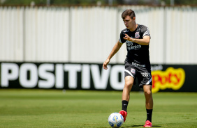 Lucas Piton finaliza preparao para duelo entre Corinthians e Fortaleza
