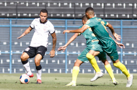 Mandaca na goleada do Corinthians sobre o XV de Ja, pelo Paulista Sub-20