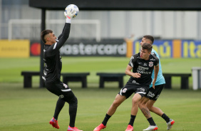 Donelli e Piton no ltimo treino do Corinthians antes do jogo contra o Atltico-MG