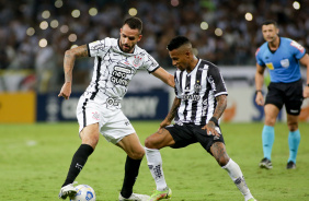Meia Renato Augusto no jogo entre Corinthians e Atlético-MG, pelo Brasileiro, no Mineirão