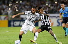 Renato Augusto no jogo entre Corinthians e Atlético-MG, pelo Brasileiro, no Mineirão