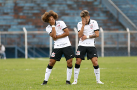 Biro e Ryan no jogo entre Corinthians e So Caetano, pelo Campeonato Paulista Sub-20