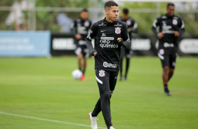 Gabriel Pereira durante último treino do Corinthians antes do jogo contra o Cuiabá