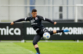 Mantuan durante ltimo treino do Corinthians antes do jogo contra o Cuiab