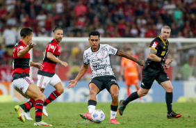 Du no jogo entre Corinthians e Flamengo, no Maracan, pelo Brasileiro