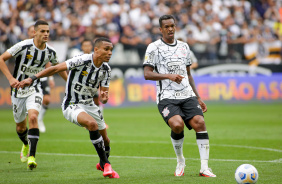 Atacante J no jogo entre Corinthians e Santos na Neo Qumica Arena, pelo Brasileiro