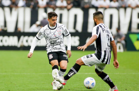 Fagner no jogo entre Corinthians e Santos na Neo Qumica Arena, pelo Brasileiro