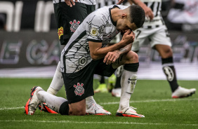 Gabriel comemorando seu gol no jogo entre Corinthians e Santos, na Neo Qumica Arena