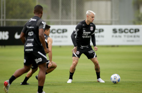 Rger Guedes durante ltimo treino do Corinthians antes do jogo contra o Cear