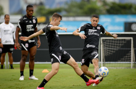 Xavier, Piton e Gabriel Pereira durante ltimo treino do Corinthians antes do jogo contra o Cear