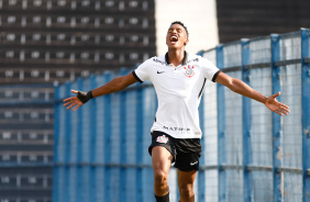 Cau anotou gol no jogo entre Corinthians e So Bernardo, pelo Paulista Sub-20
