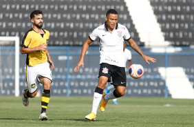 Mandaca durante jogo entre Corinthians e So Bernardo, pelo Campeonato Paulista Sub-20