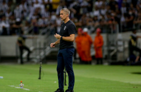 Sylvinho durante a partida entre Corinthians e Cear