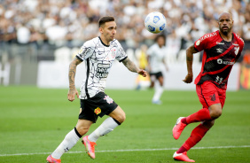 Gustavo Mosquito durante jogo entre Corinthians e Ahtletico-PR