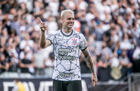 Rger Guedes durante a vitria do Corinthians contra o Athletico