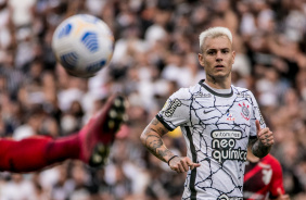 Róger Guedes durante o segundo tempo de Corinthians x Athletico