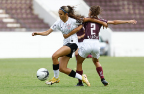 O Corinthians venceu a Ferroviria por 3 a 2 e se classificou para a final do Paulisto Sub-17