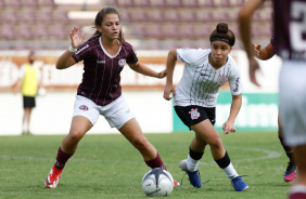 O Corinthians venceu a Ferroviria por 3 a 2 e se classificou para a final do Paulisto Sub-17