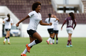 O Corinthians venceu a Ferroviria por 3 a 2 e se classificou para a final do Paulisto Sub-17