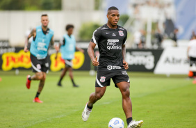 Xavier em mais um dia de atividades no CT do Corinthians, Dr. Joaquim Grava