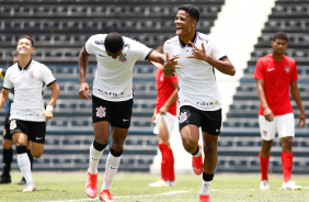 Corinthians vence o Deportivo Brasil pelo Campeonato Paulista Sub-17