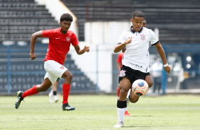 Corinthians vence o Deportivo Brasil pelo Campeonato Paulista Sub-17