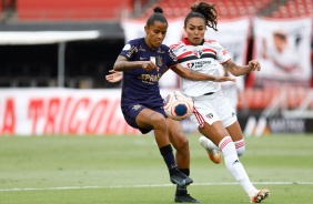 Grazi no jogo entre Corinthians e São Paulo pela final do Paulista Feminino