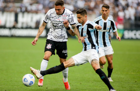 Gustavo Silva no jogo entre Corinthians e Grêmio, pelo Campeonato Brasileiro