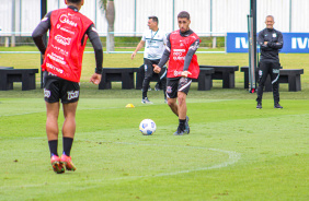 Gabriel se prepara no CT do Corinthians para último jogo do Brasileiro 2021
