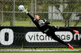 Matheus Donelli durante ltimo treino do Corinthians para jogo contra o Juventude