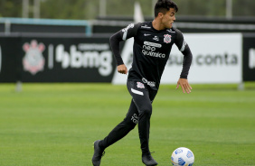 Roni durante ltimo treino do Corinthians para jogo contra o Juventude