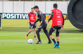Roni se prepara no CT do Corinthians para último jogo do Brasileiro 2021