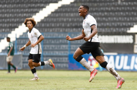 Corinthians perde para o Palmeiras e sai atrs no primeiro jogo da final do Paulista Sub-17