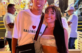 Gabriel Pereira foi mais um que passou a virada com a namorada