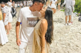 Matheus Donelli tambm fez parte do time que festejou o reveilln ao lado da namorada