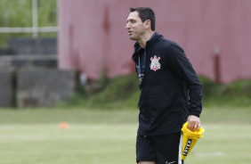 Treinador Diogo Siston prepara equipe Sub-20 do Corinthians para próximo jogo pela Copinha