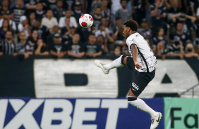 Gil em jogo contra a Ferroviária