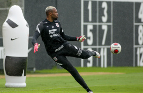 Carlos Miguel em treino do Corinthians