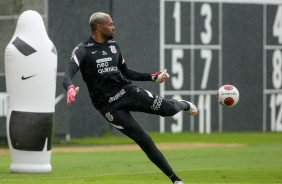 Carlos Miguel em treino do Corinthians