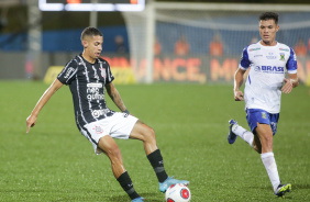 Gabriel Pereira durante o duelo entre Corinthians e Santo Andr no Paulisto 2022