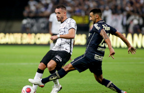 Renato Augusto em derrota do Corinthians contra o Santos nesta quarta-feira