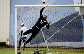 Carlos Miguel em treino do Corinthians nesta sexta-feira