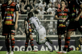 Paulinho marcou seu primeiro gol aps o retorno ao Corinthians