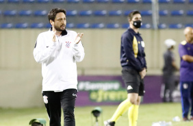 Arthur Elias na vitria do Corinthians nesta quarta-feira