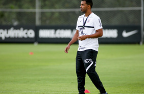 Fernando Lzaro em treino do Corinthians nesta tera-feira