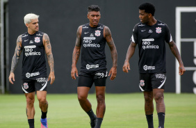 Fagner, Paulinho e Gil treinaram no CT Dr. Joaquim Grava de olho no Botafogo-SP